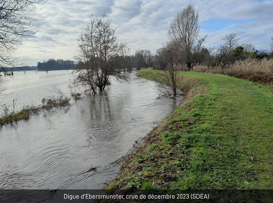 Photo digue Ebersmunster crue 2023